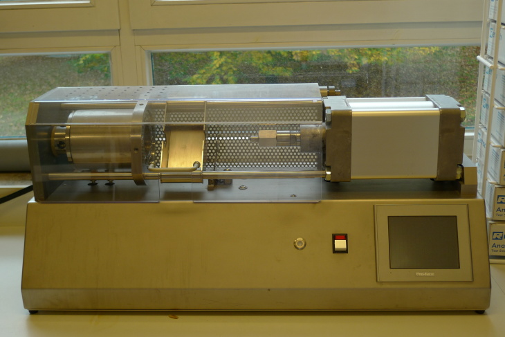 Miniaturspritzgussmaschine